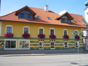 Gasthof zur Post Schörfling Am Attersee